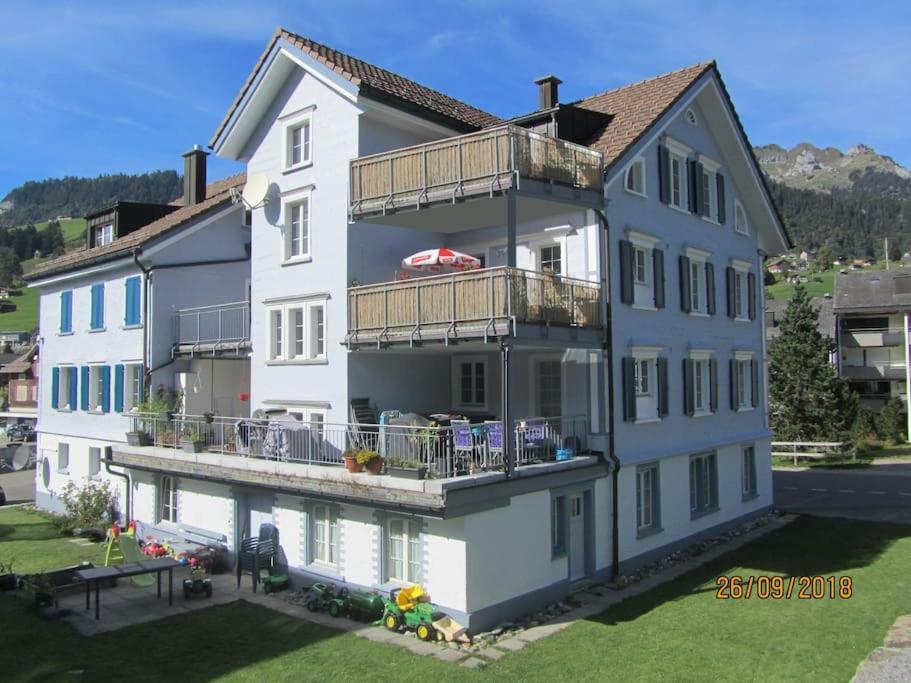 Dachwohnung Zentrum Unterwasser Zewnętrze zdjęcie